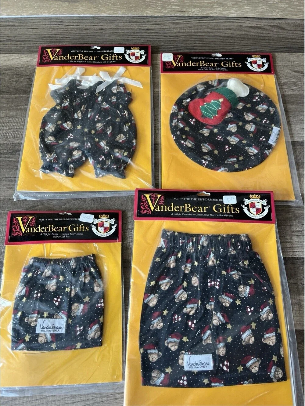 VANDERBEAR Gifts A Legendary Family Portrait In Black & White NABCO Vtg NIP Lot